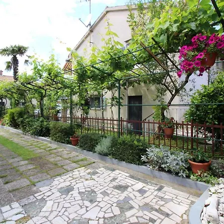 Apartment In Porec/istrien 36665